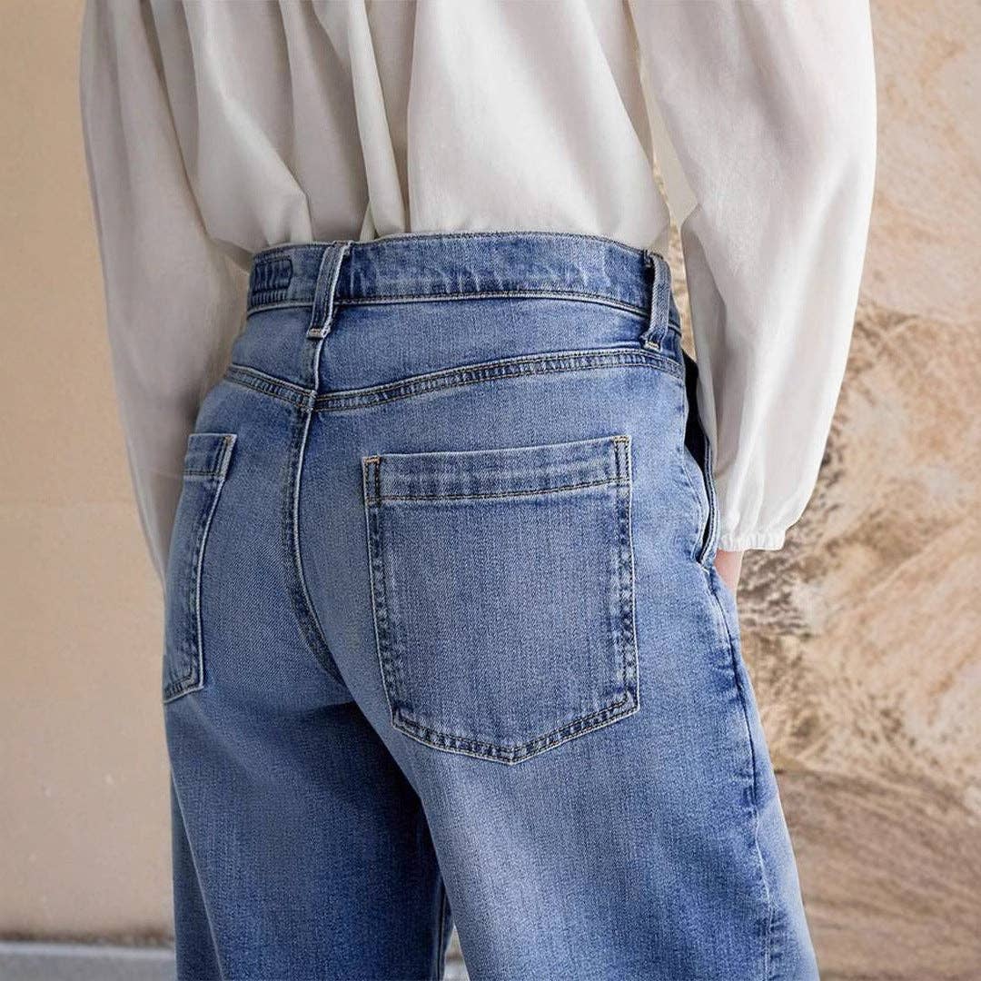 Vintage Washed Straight Leg Simple Jeans DP25A490