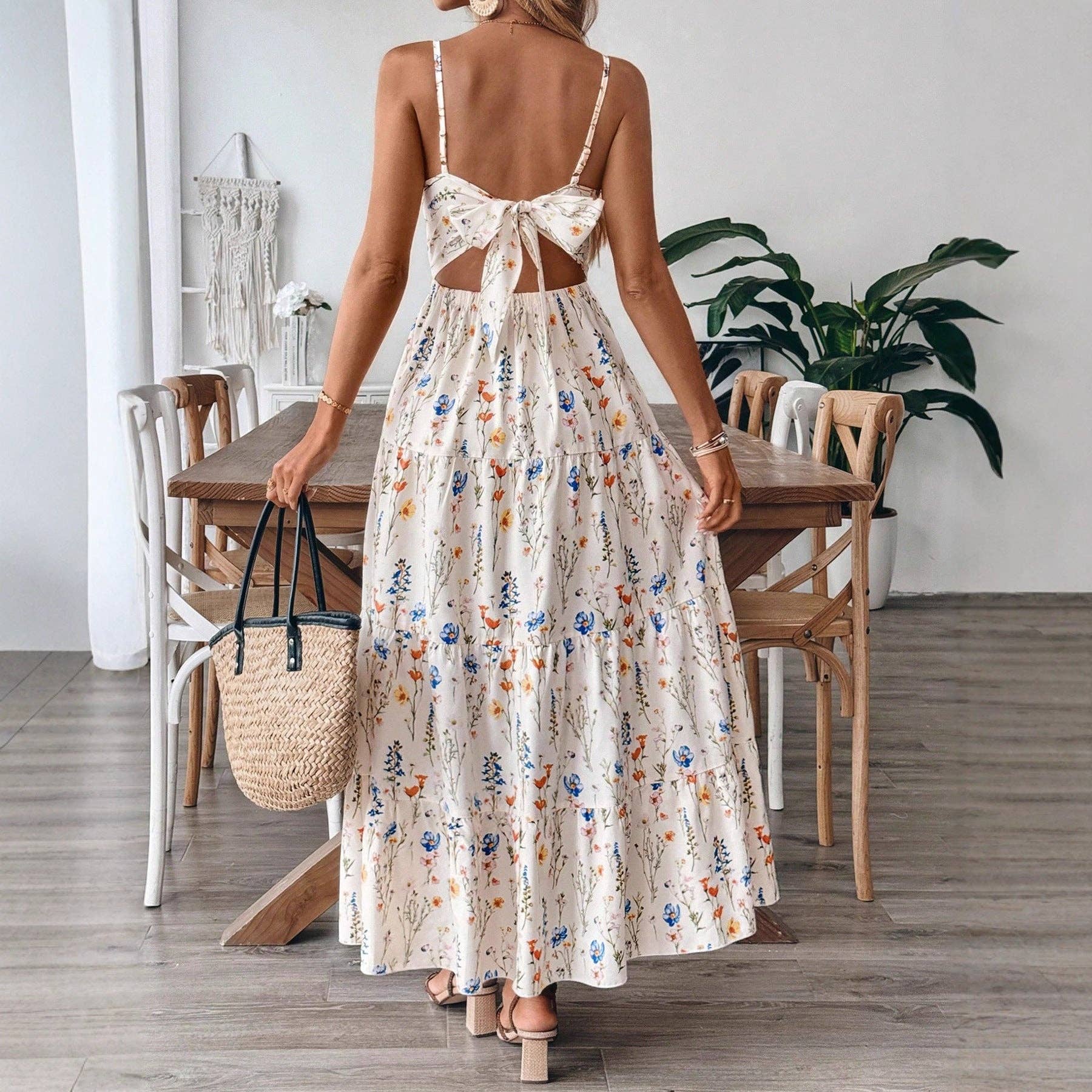 2026 Women The Resort Strappy Sleeveless Midi Dress