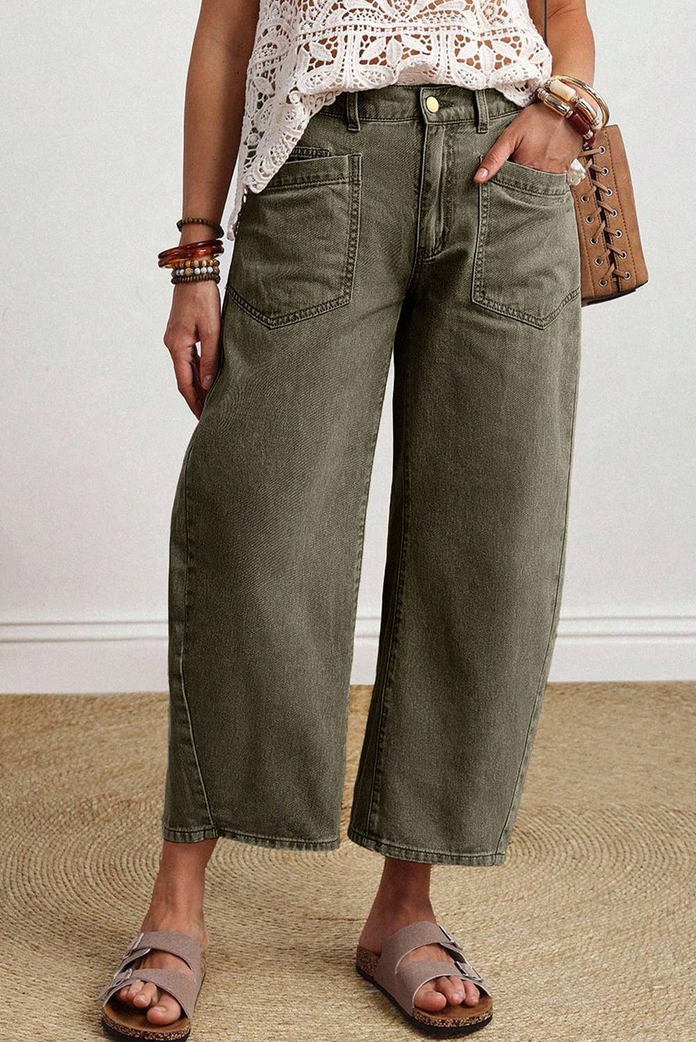Solid Color Square Patch Pocket Ankle-length Barrel Jeans