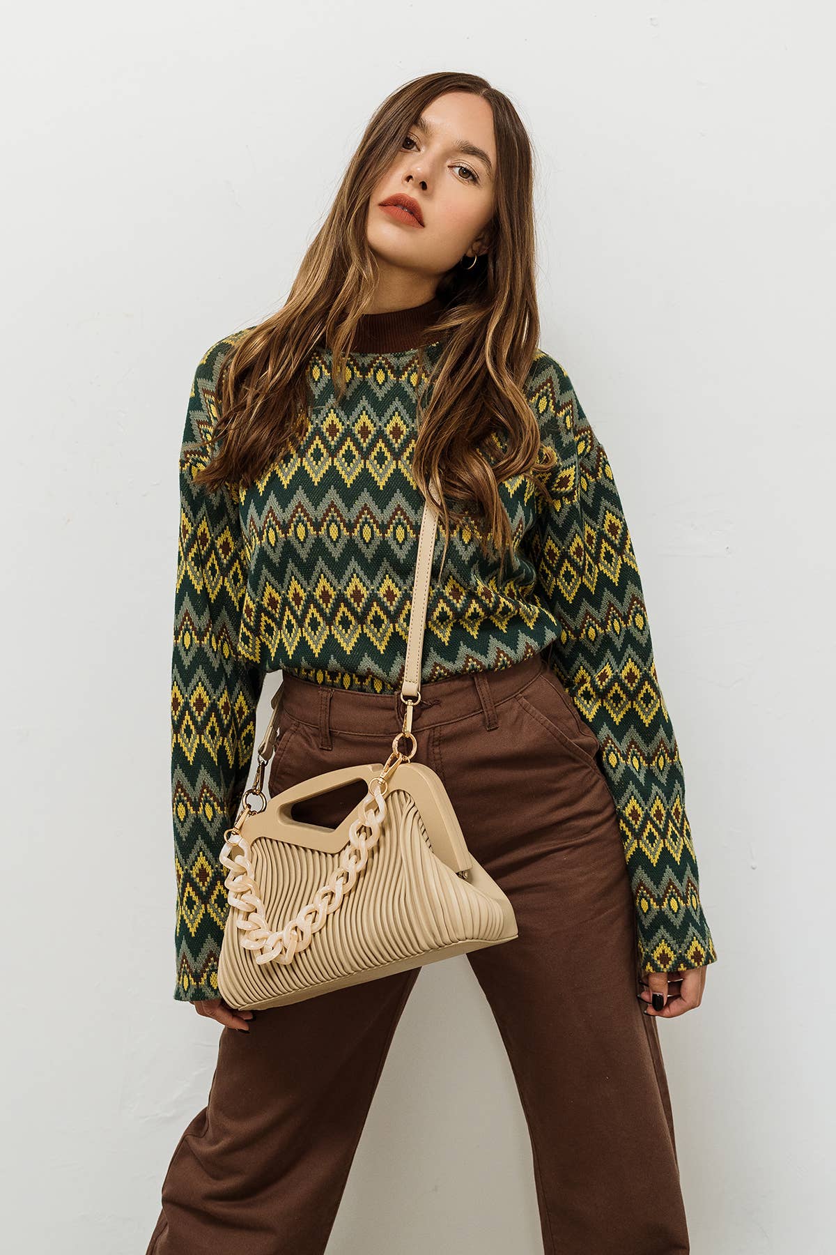 EH2251 Remy Pleated Frame Bag w/ Chain Strap
