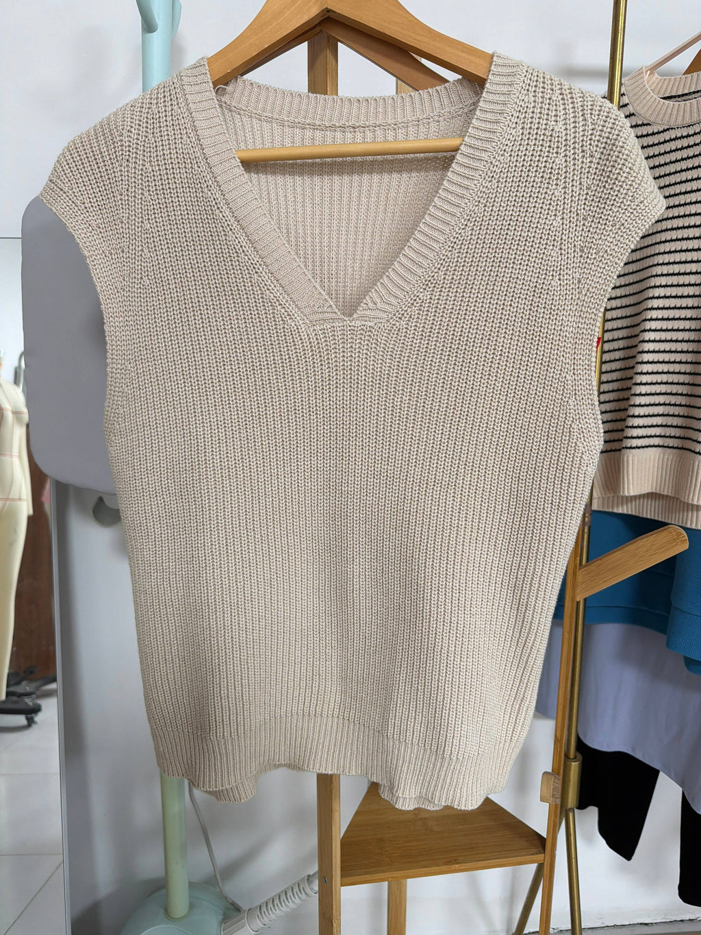 Women’s V-Neck Knit Top