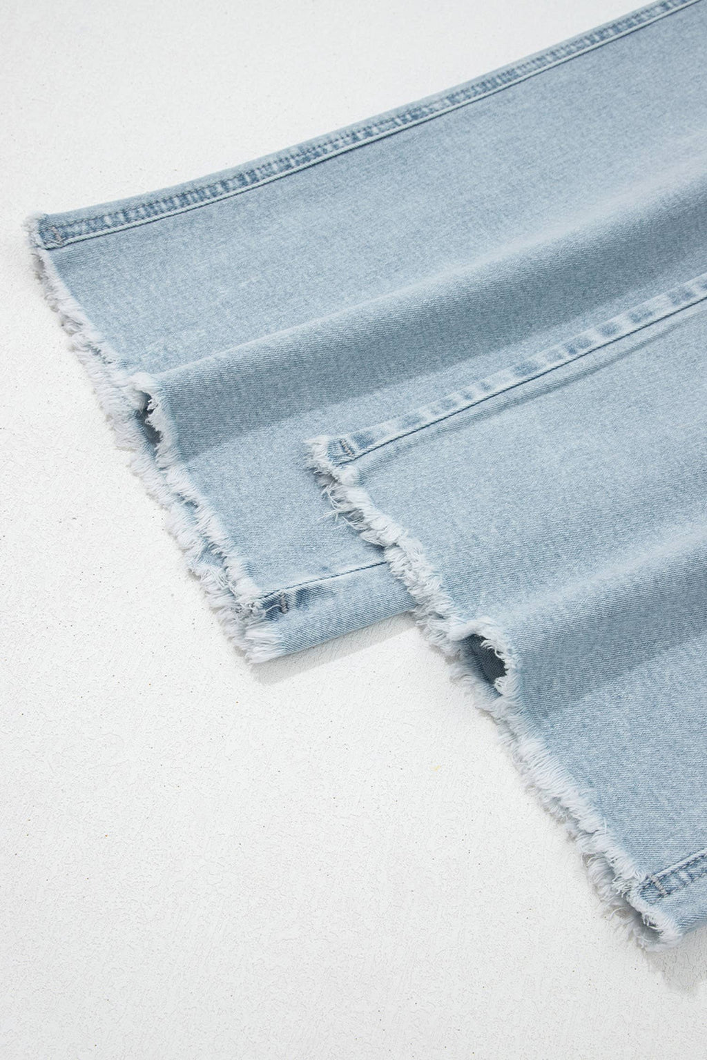 Solid Frayed Regular Cropped Light Wash Denim Jeans 4-4X