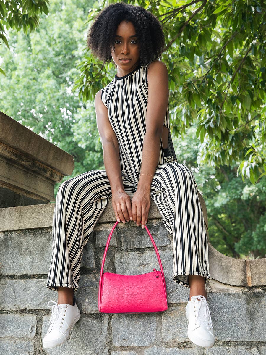 M2785 Leona Top Zip Baguette Shoulder Bag