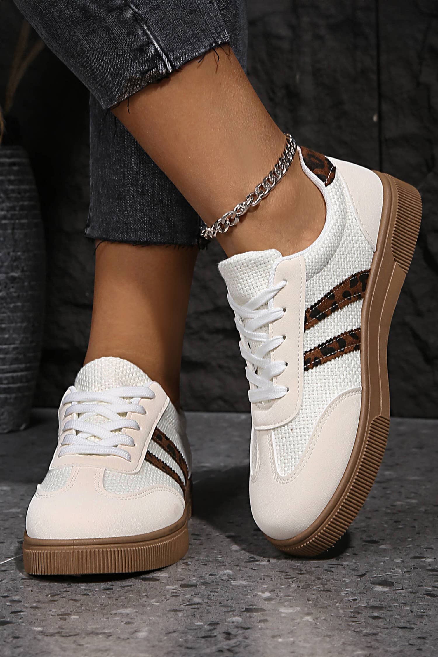 Textured Woven PU Leather Leopard Patchwork Flat Sneakers